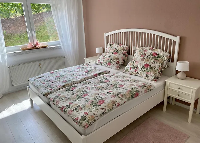 Neu: Ferienwohnung Zum Nussbaum - Landhausstil & Moseltalblick