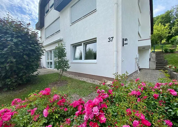 Neu: Ferienwohnung Zum Nussbaum - Landhausstil & Moseltalblick