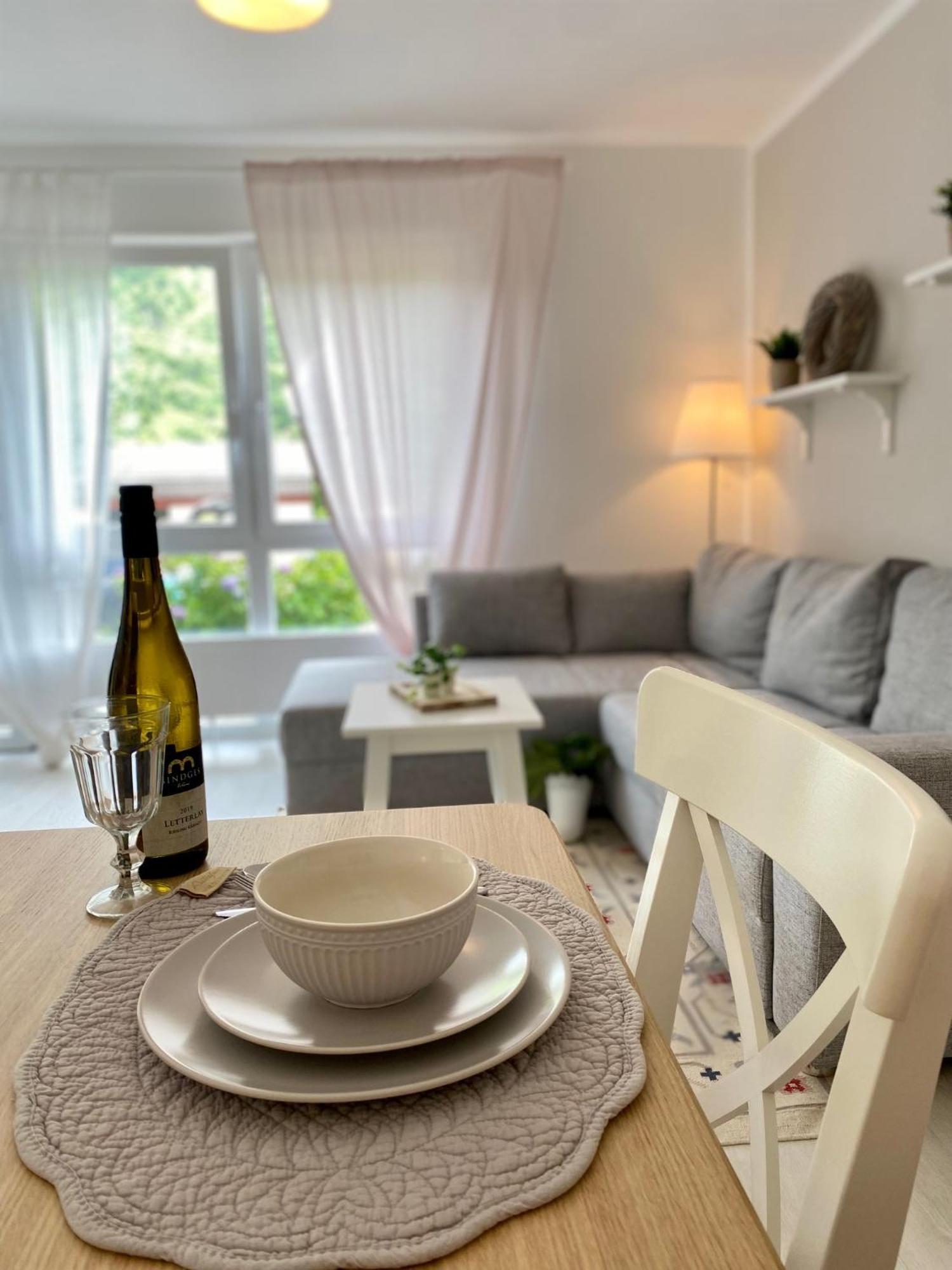 Neu: Zum Nussbaum - Landhausstil & Moseltalblick Appartement